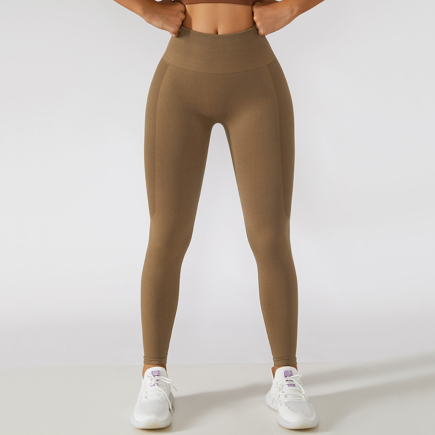 Leggings Esportivas Cintura Alta - Elevando Seu Estilo nos Treinos - O Retalho
