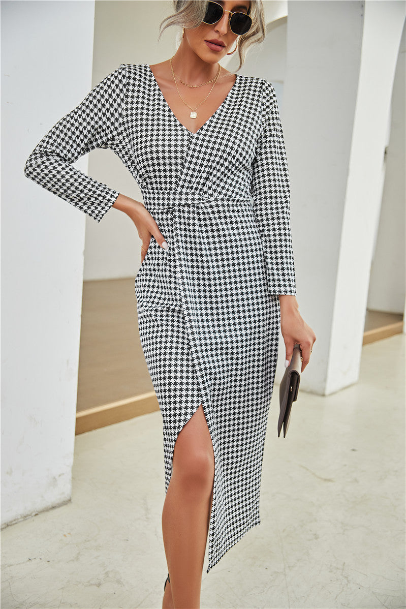 V-neck Long Sleeve Split Dress - O Retalho
