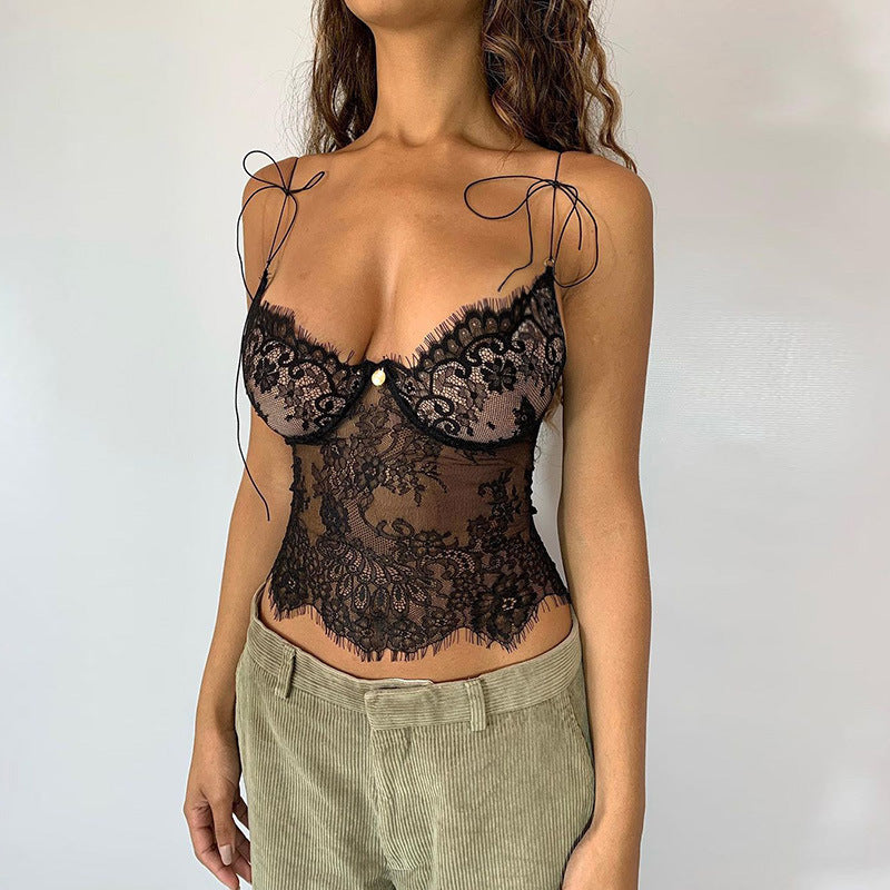 Blusa de renda com decote V - O Retalho