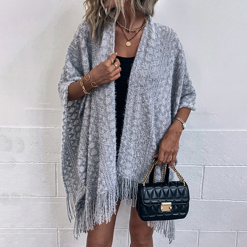 Polyester Yarn Crocheted Hollow Knitted Tassel Cape And Shawl Sweater Women's Cardigan - O Retalho