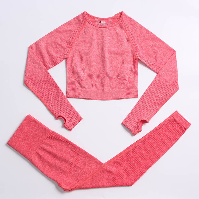 Conjunto de Roupas de Yoga Fitness - Elegância Sem Costuras para Mulheres Ativas - O Retalho