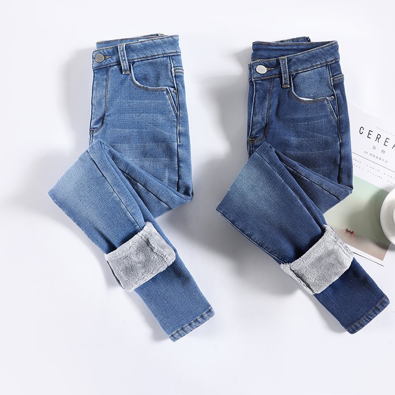 Jeans de Cintura Alta Feminino - O Retalho
