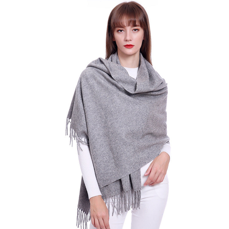 Women's Solid Color Lambswool Fringe Bib - O Retalho