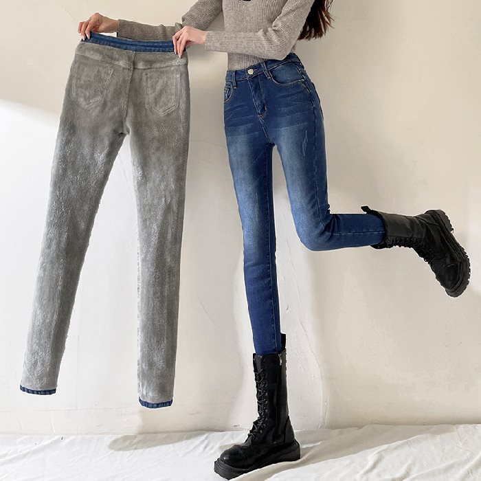 Jeans de Cintura Alta Feminino - O Retalho