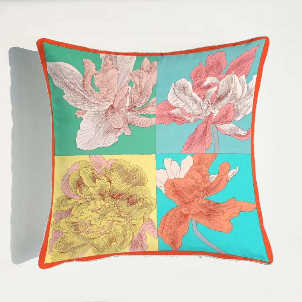 Almofada Decorativa para Sala de Estar, Quarto - O Retalho