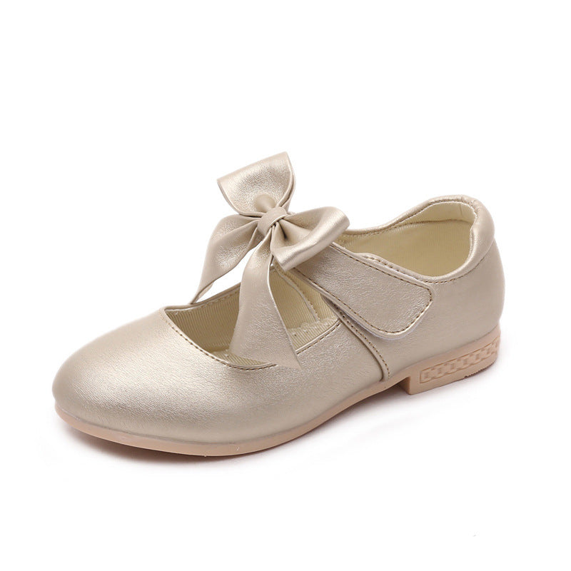 Sapatos de couro elegantes e estilosos para meninas - O Retalho