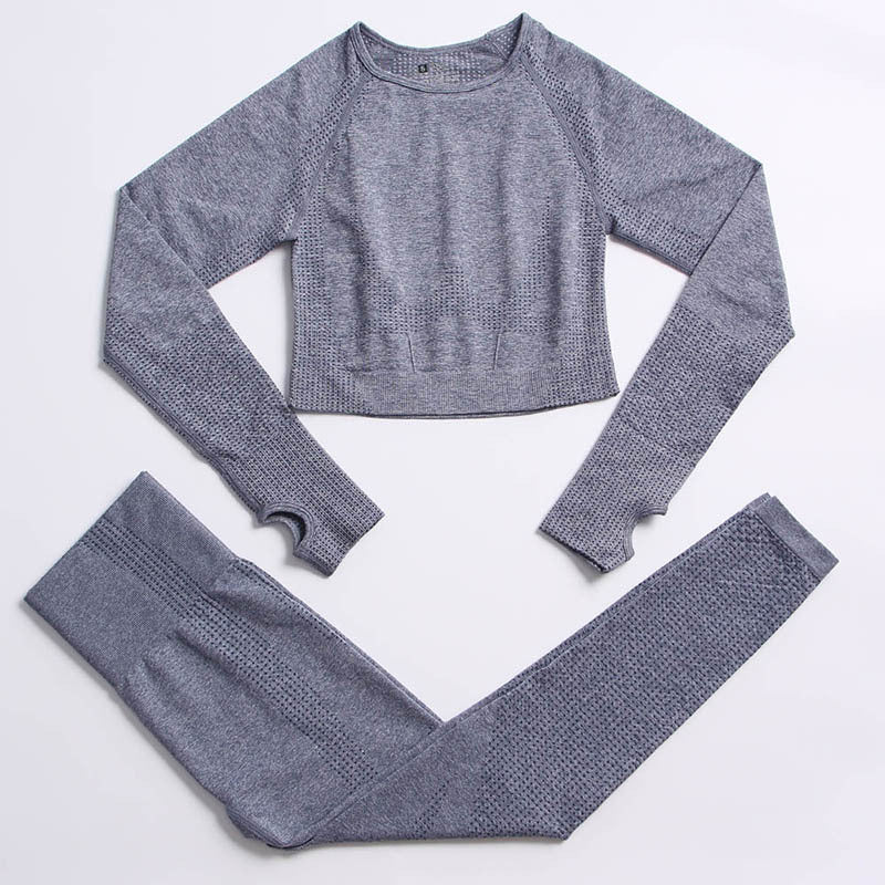 Conjunto de Roupas de Yoga Fitness - Elegância Sem Costuras para Mulheres Ativas - O Retalho