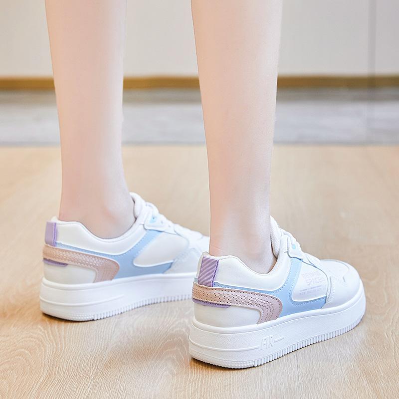 Sapatos Esportivos para mulheres - O Retalho